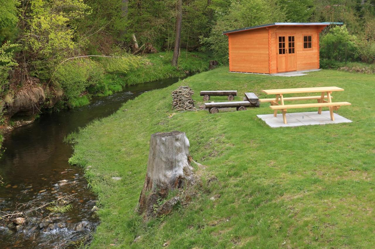 Chalupa U první skály Chřibská Exterior foto